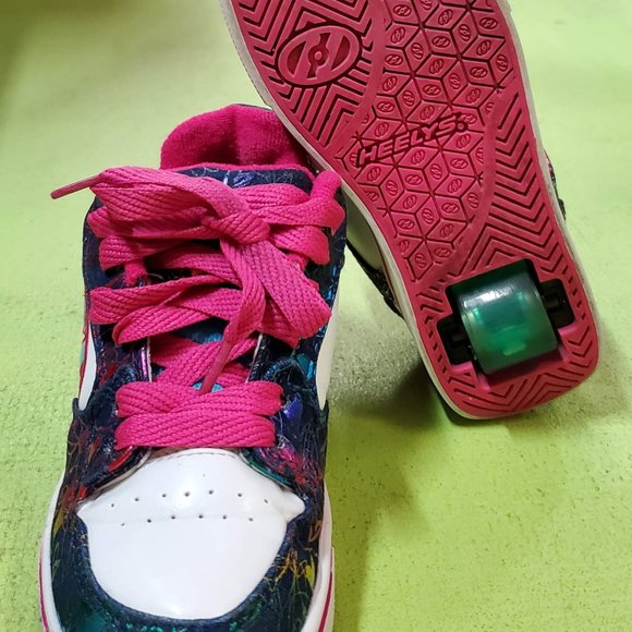 Heelys Propel 2.0 ( Size 2 Youth) - Picture 8 of 12
